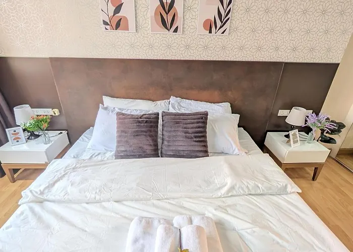 Apartment Executive 1br And Sofa Bed 150m To Nana Bts