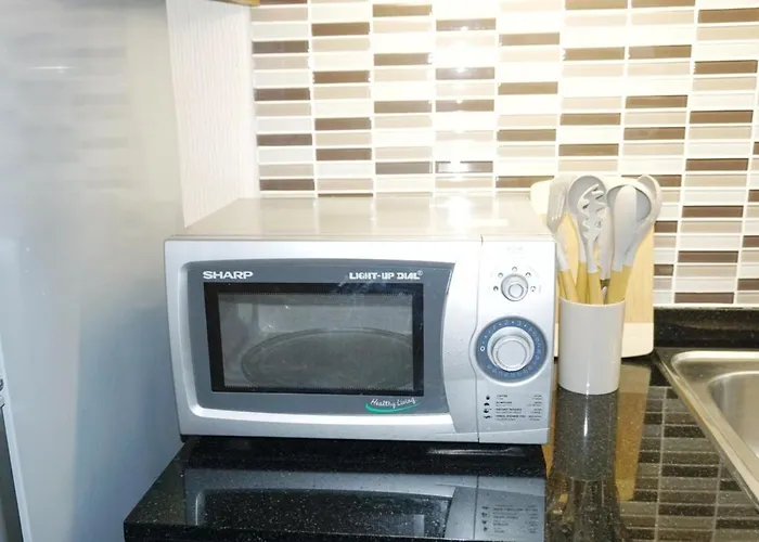 Apartment Executive 1br And Sofa Bed 150m To Nana Bts Bangkok